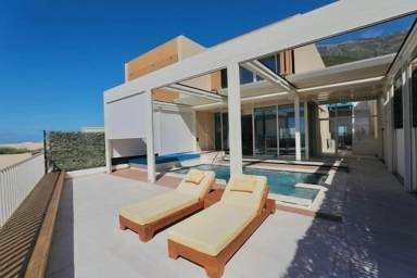 Villa Palasë