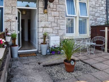 Cottage Colwyn Bay