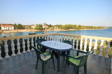 Appartement Ugljan
