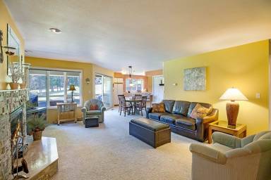 Apartment  Plain