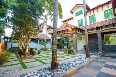 House Taman Fajar