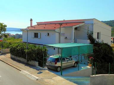 Apartament Slatine