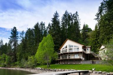 House Sagle