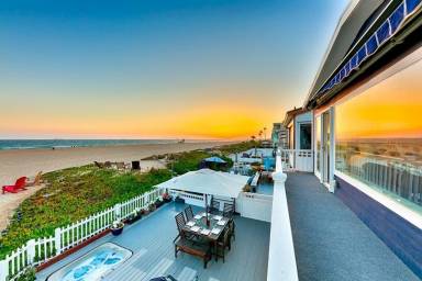 House Seal Beach