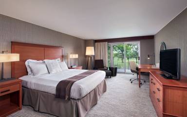 Resort  Bloomingdale
