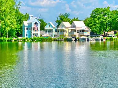 House  Buckeye Lake