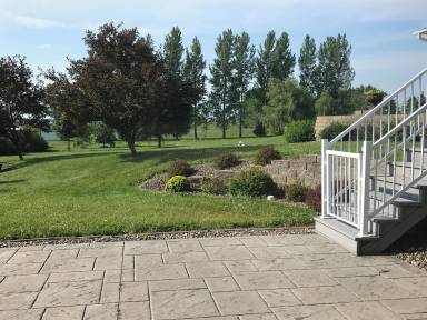 House  Lakeville