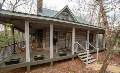 Cabin Dahlonega