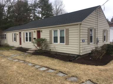 House  Chicopee