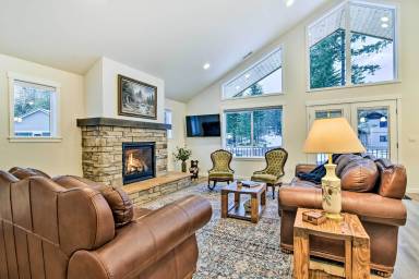 Cabin  Packwood