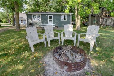 Cabin Mayhew Lake Township