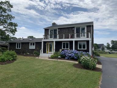 House  Branford