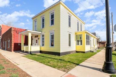 Apartment  Beverly Shores