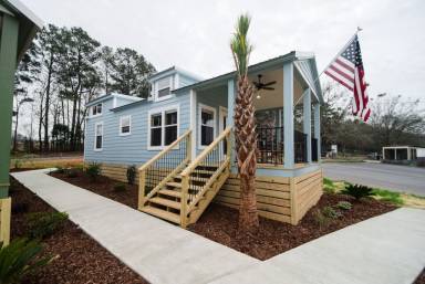 Cabin  Cropwell