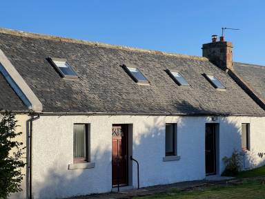 Cottage  Cromarty