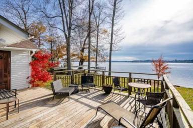 Cottage Midland