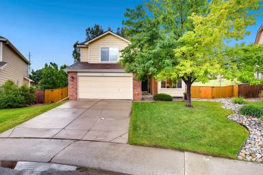 House  Castle Pines