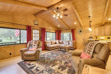Cabin  Ten Sleep