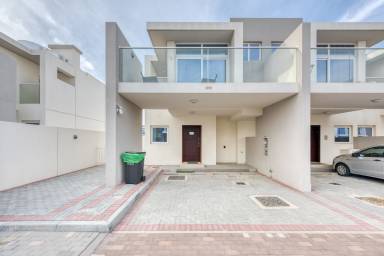 Casa AKOYA