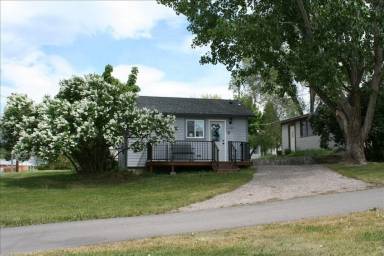 House  Finley Point