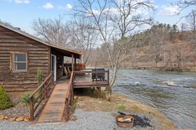 Cabin Dillsboro