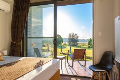 Bed and breakfast  North Lakes