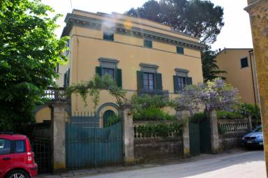 Villa  Agnano