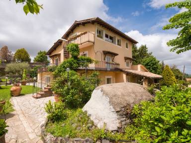 Villa  Marino