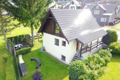 Ferienhaus Neuhaus am Rennweg