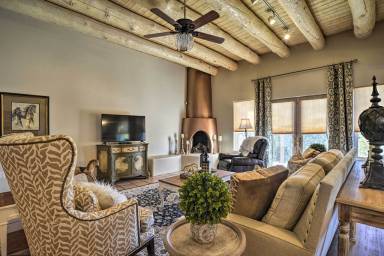 House La Cienega