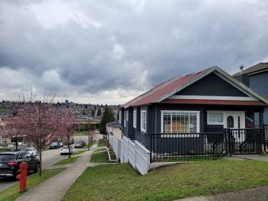 House  Port Moody
