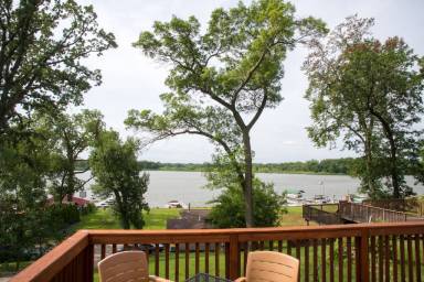 House Fox Lake