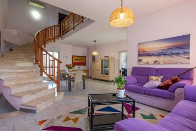 Casa  Terrasini