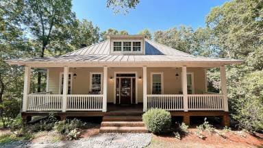 House  Dahlonega