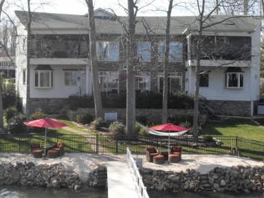 House  Davidson