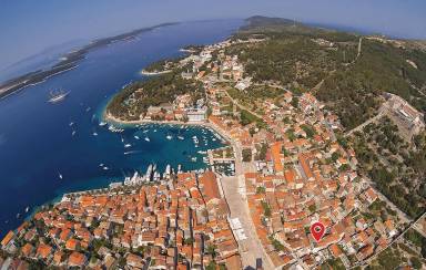 House Hvar