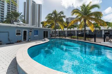 House Riviera Beach