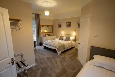 Bed and breakfast  Whitecroft
