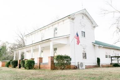 House 10, Knob Creek