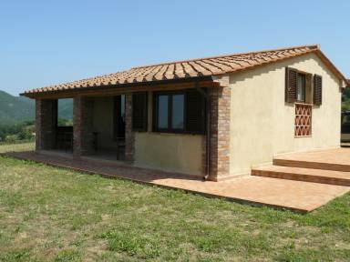 House  Castellina Marittima