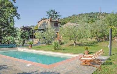 House  Cortona