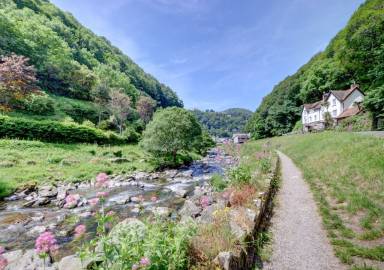 House Lynton and Lynmouth