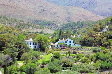 Casa Casares