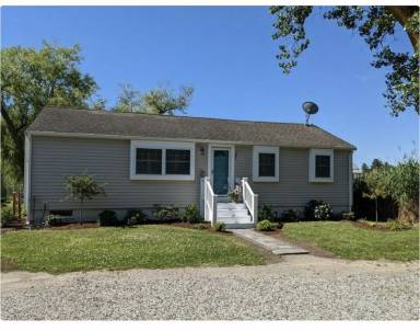 House  Ocean Bluff-Brant Rock