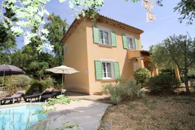 Maison de vacances  Callian