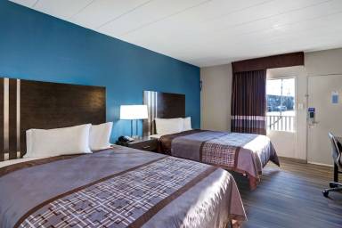 Motel  Burlington