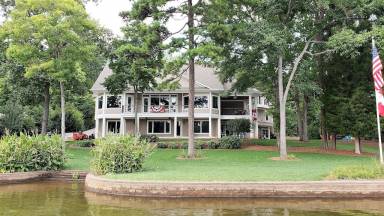 House  Davidson