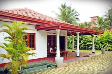 Villa  Aluthgama