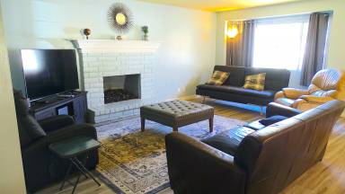House  Kernville