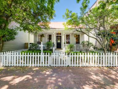 House  Baldwin Park